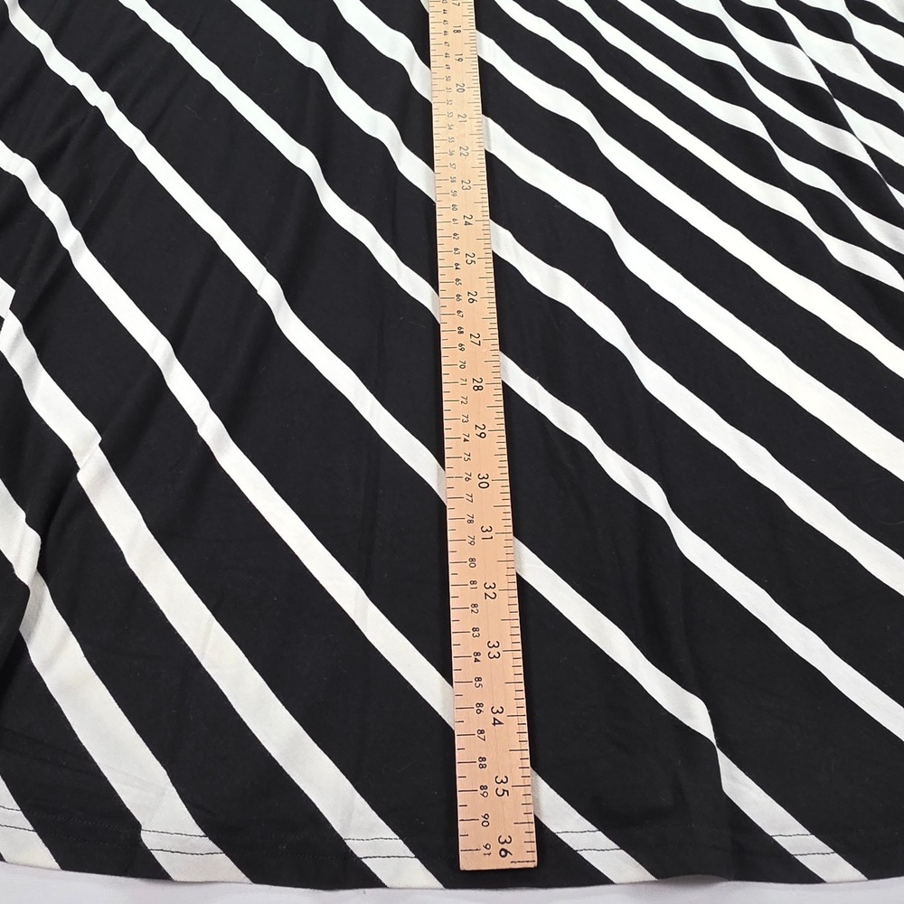 Avenue Womens Plus Size 26/28 Black White Striped Maxi Skirt NWT New - Picture 3 of 6